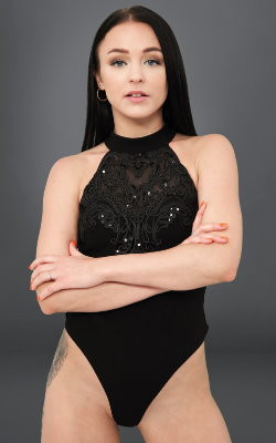 Porn Model Alya Stark
